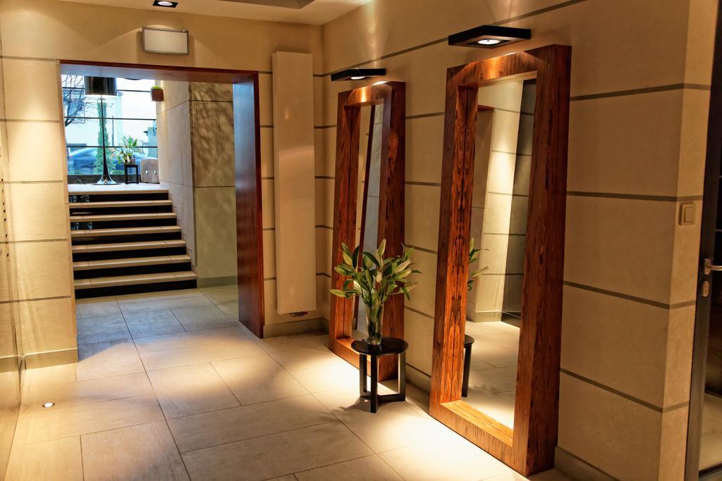 Hotel Martina ชนิน ภายนอก รูปภาพ