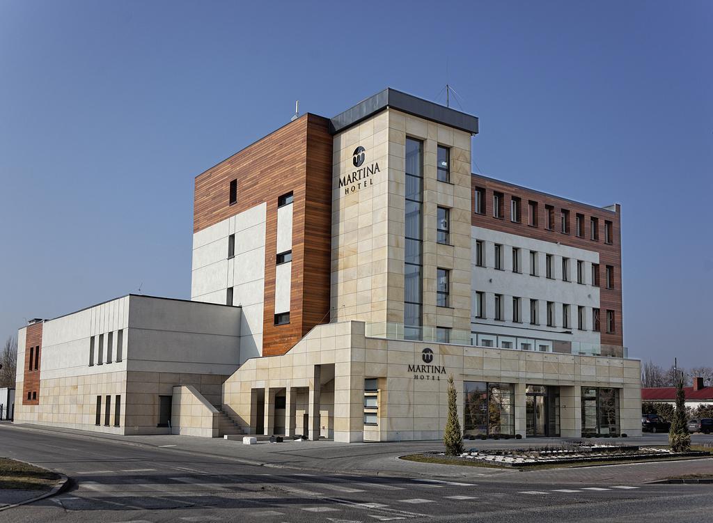 Hotel Martina ชนิน ภายนอก รูปภาพ